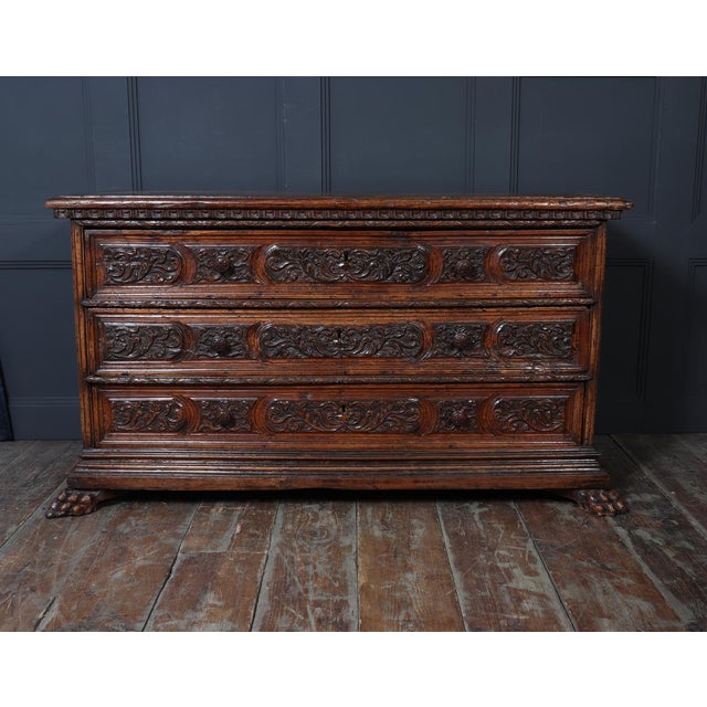 Early 17th Century Italian Walnut Cassettone, 1640s For Sale - Image 4 of 16