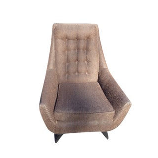 Mid-Century Modern Tufted Brown Club Chair For Sale
