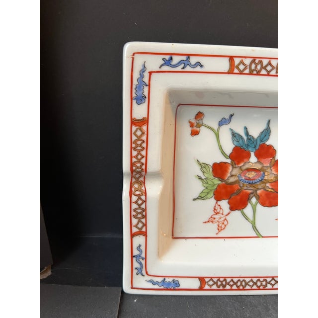 Mid 20th Century Vintage Mid 20th Century Porcelain Nesting Ashtray, Made in Hongkong For Sale - Image 5 of 13