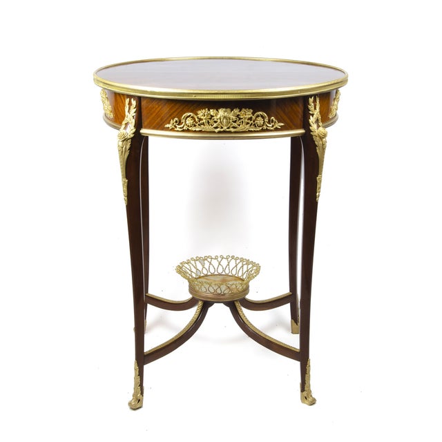 French Late 19th Century Louis XV Circular Gueridón Table With Ormolu Accents Attributed to François Linke for Maison Forest, France For Sale - Image 3 of 11