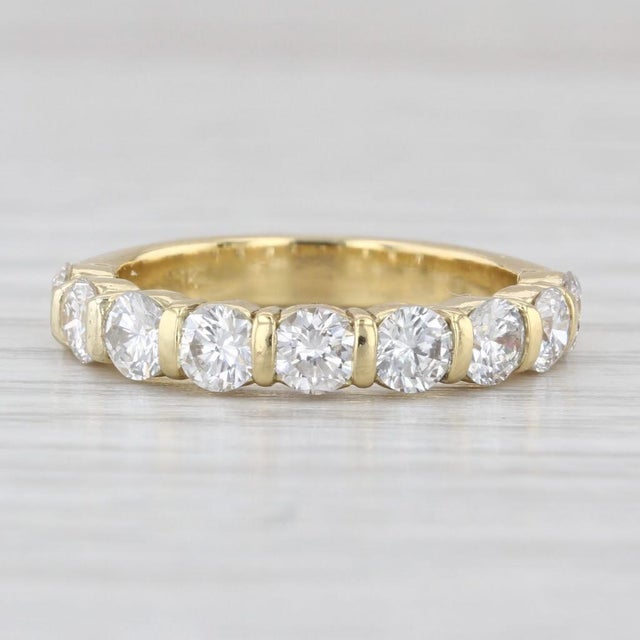 Modern 1.26ctw Diamond Wedding Anniversary Band 18k Yellow Gold Sz 5.25 Stackable Ring For Sale - Image 3 of 8