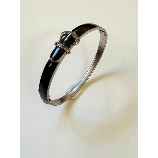 This stunning vintage JWBR Sterling Silver Black Enamel Hinged Belt Buckle Bangle Bracelet adds a touch of equestrian-...