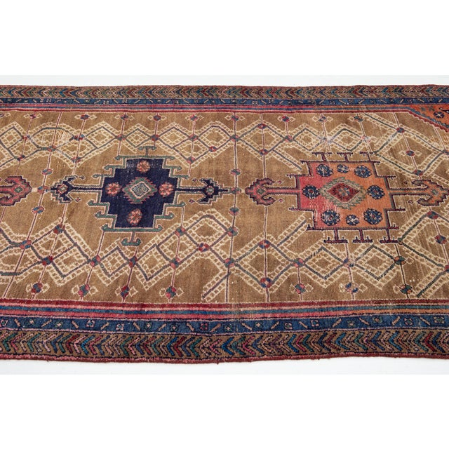 1960s Brown Vintage Hamadan Hand-Knotted Wool Rug With Geometric Pattern For Sale - Image 5 of 8