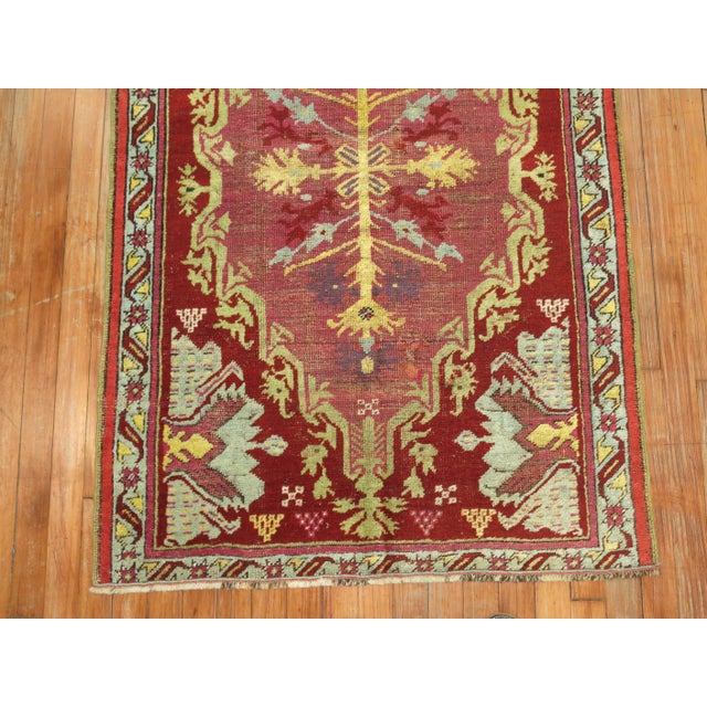 Late 19th Century Cranberry 19th Century Antique Turkish Ghiordes Rug - 3'1" x 5' For Sale - Image 5 of 18