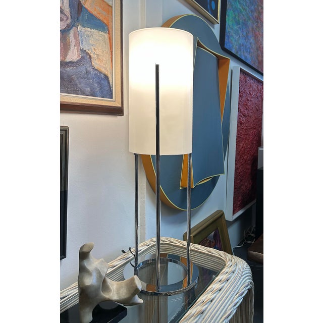 1960s Minimalist Chrome Acrylic Table Lamp, Paul Mayen for Habitat Offered for sale is a Mid-Century Modern chrome and...