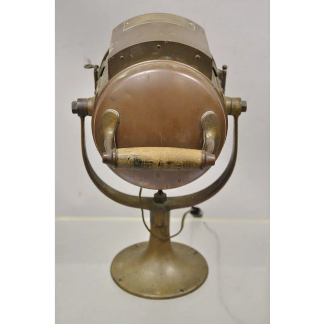 Early 20th Century Antique the Neverout Searchlight Projector Brass Naval Rose Mfg Table Lamp For Sale - Image 5 of 13