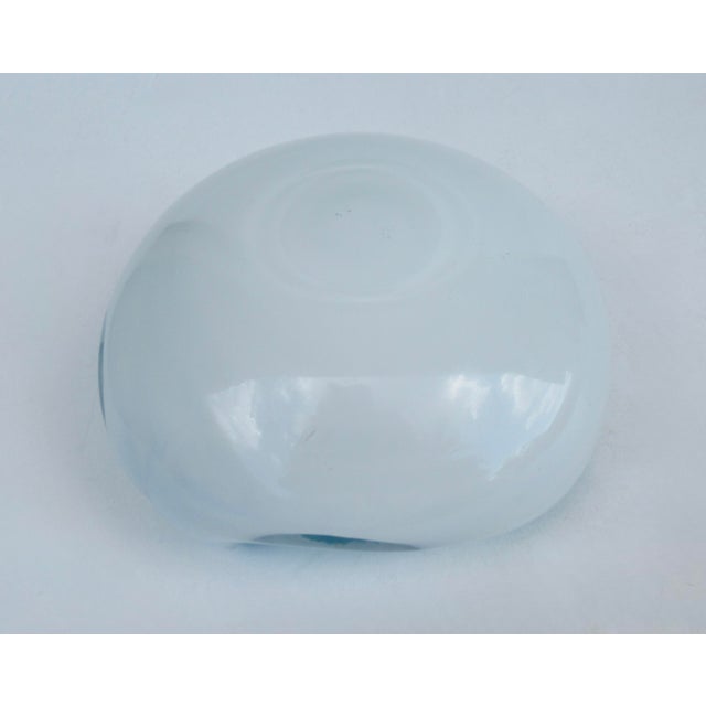 C.1960's Italian Hand-Blown Alfredo Barbini "Infinity," Swirl Triple Cased Murano Catchall Bowl For Sale - Image 17 of 18