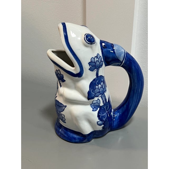 Blue & White Chinoiserie Frog Pitcher For Sale In Jacksonville, FL - Image 6 of 13