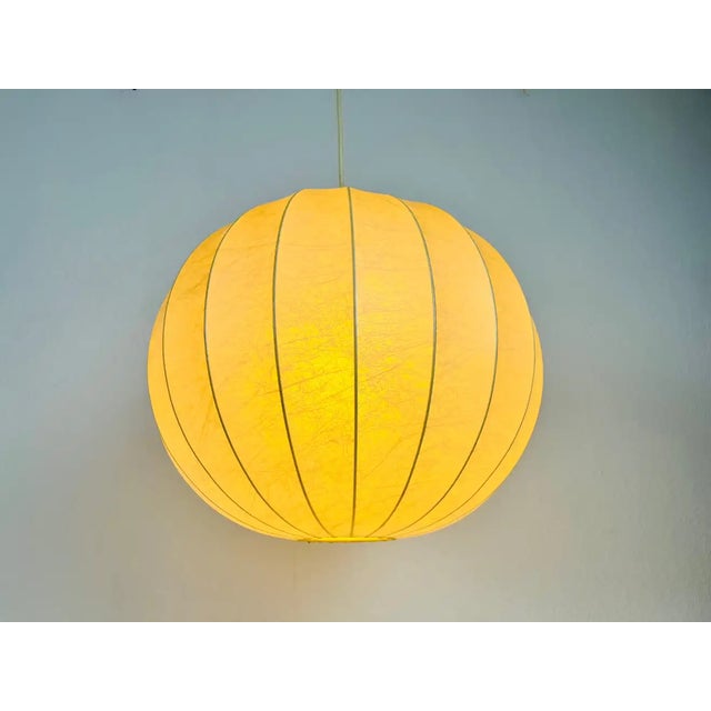 Mid-Century Modern Round Cocoon Pendant Lamp, 1960s, Italy For Sale - Image 9 of 10