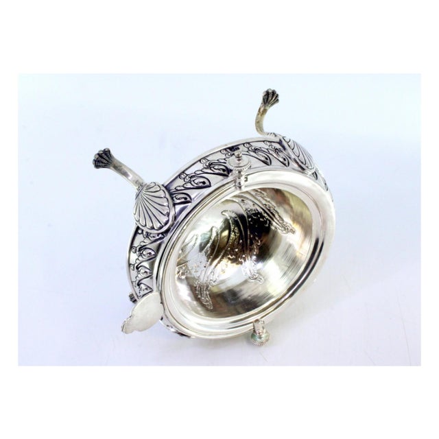 Silver Butter Dish with Engravings and Reliefs For Sale - Image 3 of 11