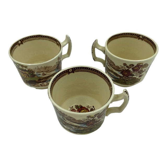 Set of 3 Vintage Royal Staffordshire "Tonquin" Demitasse Cups by Clarice Cliff For Sale