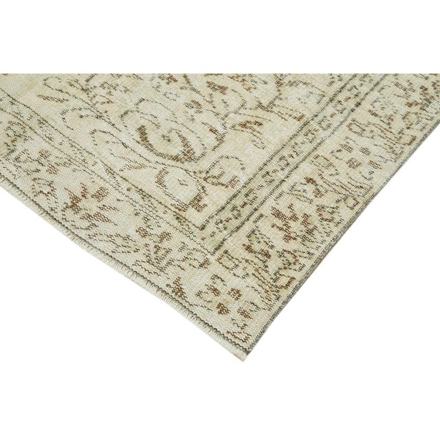 Vintage Turkish Beige Area Rug For Sale - Image 4 of 7