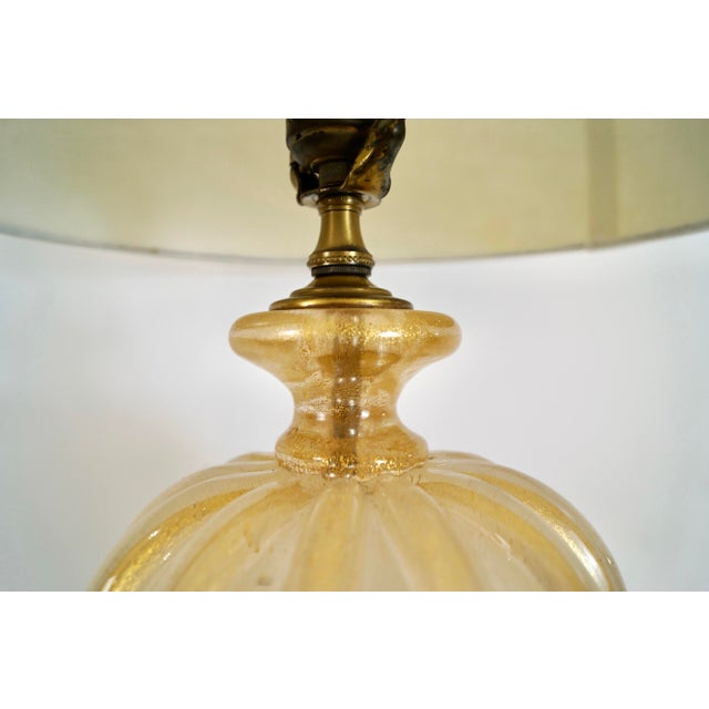 Hollywood Regency 1960’s Hollywood Regency Barovier & Toso Murano Glass Table Lamp For Sale - Image 3 of 12