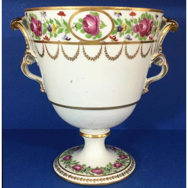 18th Century 1780 French Faubourg St. Denis Porcelain Urn For Sale - Image 5 of 11