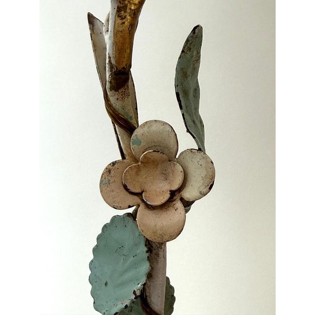 Italian Florentine Tole Flower Chandelier in Gilt Iron, 1950 For Sale - Image 9 of 18