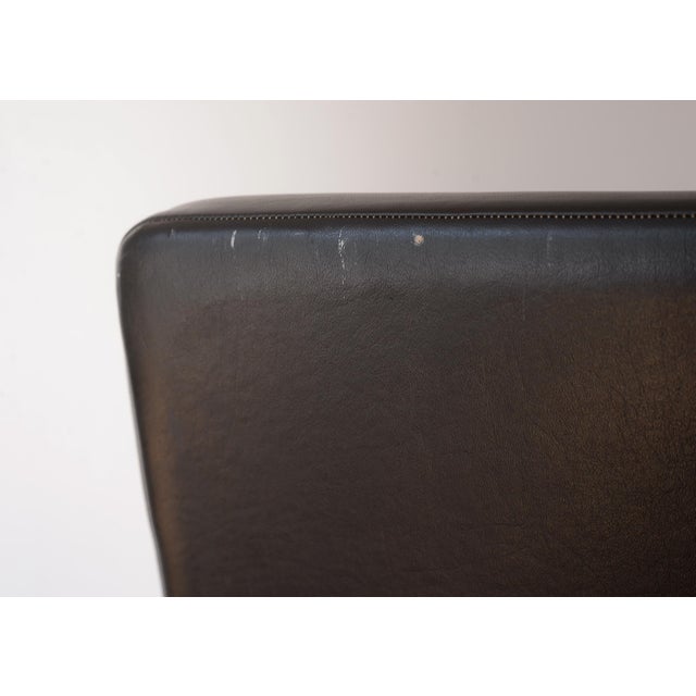 MCM Danish Modern Teak & Black Vinyl Reclining Lounge Chair For Sale - Image 17 of 18