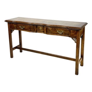 Late 20th Century Traditional Walnut & Burl Wood Serpentine Console Table For Sale
