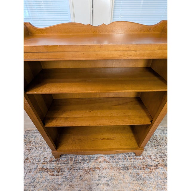 Mid Century Small Rock Maple Bookcase by Brady Furniture / Nichols and Stone For Sale - Image 4 of 13