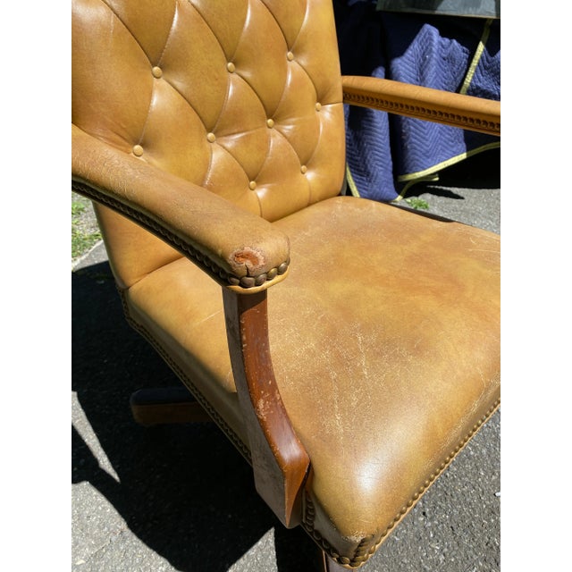 Modern Vintage Executive Tufted Leather Swivel Office Desk Chair For Sale - Image 3 of 13
