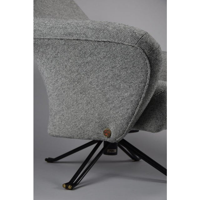 1960s Mid-Century Italian P32 Lounge Chair by Osvaldo Borsani for Tecno, 1960 For Sale - Image 5 of 14