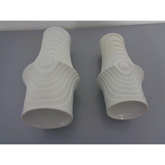 White Space Age Op Art Vases from Royal KPM, 1960s, Set of 2 For Sale - Image 8 of 14