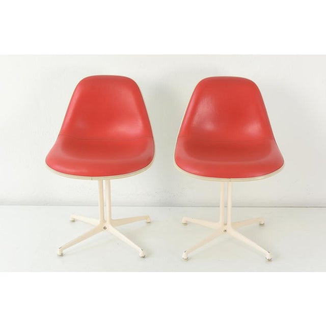 One Chair by Charles & Ray Eames, 1965 For Sale - Image 6 of 11