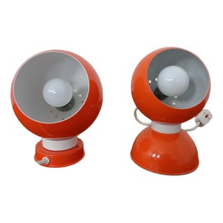 Italian Space Age Metal Internal Magnet Table Lamps by Reggiani, 1960s, Set of 2 For Sale