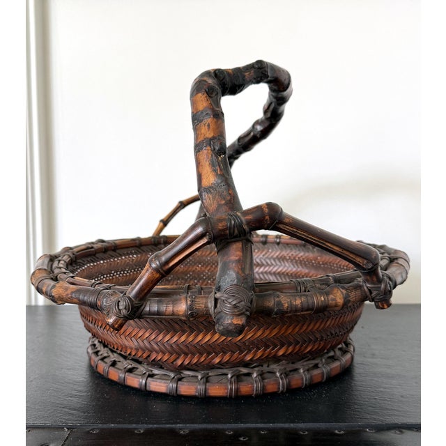 Antique Japanese Bamboo Morikago Basket with Chikon Handle Meiji Period For Sale - Image 11 of 15