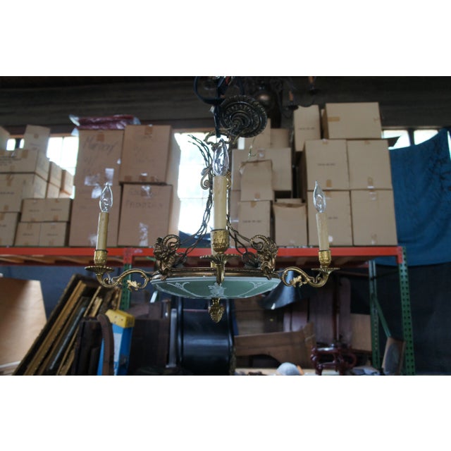 Wedgwood Neoclassical Green Jasperware Cherub Cameo Chandelier Pendant Light For Sale - Image 6 of 18