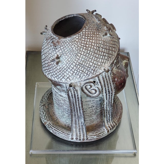 African 20th Century Benin Bronze "Head of an Oba" - Gallery Provenance With Coa For Sale - Image 3 of 6