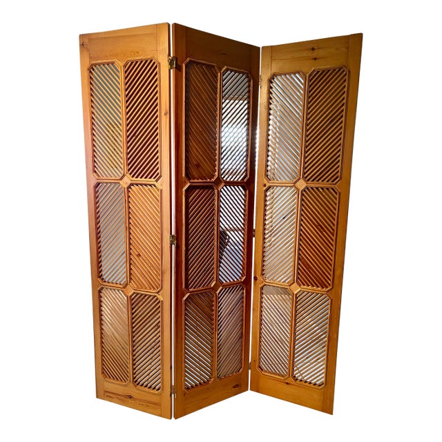 Mid-Century Modern 1977 Chapman Vintage Wooden Louvered Folding Screen | Three-Panel Room Divider For Sale