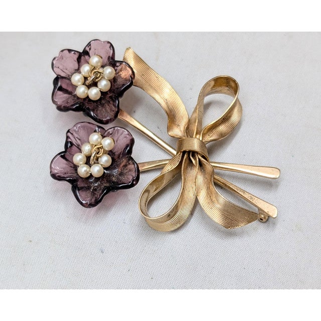 Napier Vintage 1950s Signed Napier Purple Glass & Faux-Pearls Floral Spray Brooch For Sale - Image 4 of 7