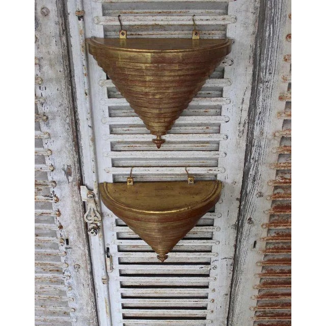 1980s Pair of Venetian Style Giltwood Wall Brackets For Sale - Image 5 of 11