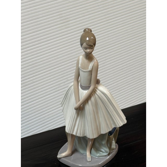 Francisco Catalá for Lladró Ballet Pose Porcelain Figurine, Signed For Sale - Image 10 of 12