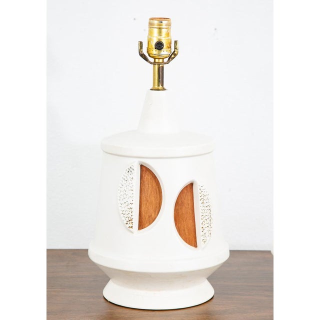 Vintage Mid Century Modern Lamp Wood Ceramic Table Lamp - a Pair For Sale In Sacramento - Image 6 of 12