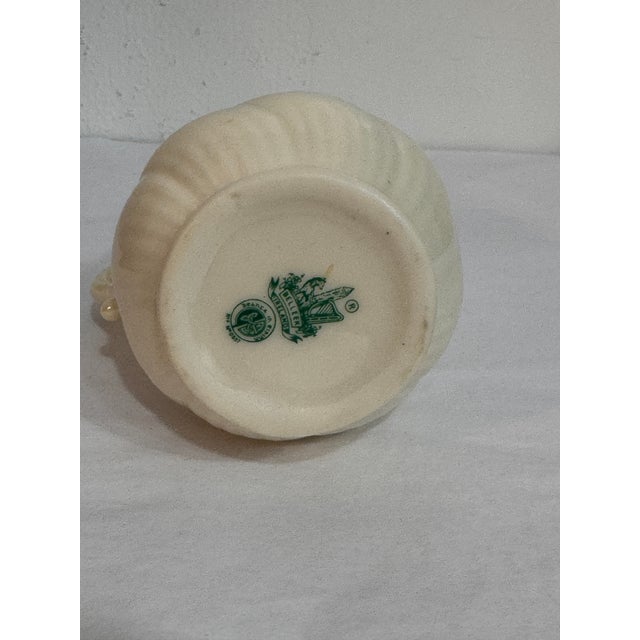 1990s 1990s Belleek Ireland Ribbon & Bow Creamer and Sugar Bowl Set | Ivory Porcelain | Art No. 0051 For Sale - Image 5 of 9