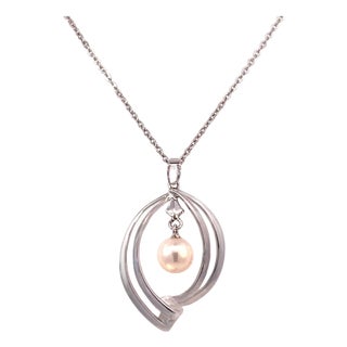 1990s Mikimoto Estate Akoya Pearl Necklace 16" Sterling Silver 6.75 mm For Sale