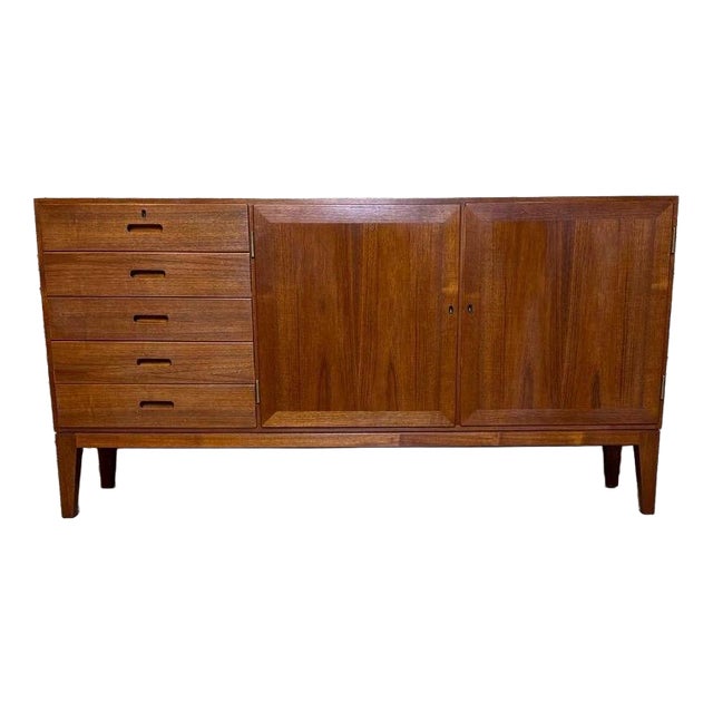 Mid-Century Danish Teak Sideboard by Kai Winding, 1960s For Sale