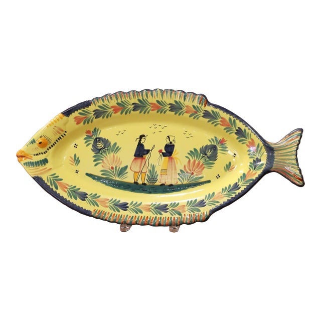Mid-20th Century French Hand-Painted Faience Fish Platter From Quimper For Sale