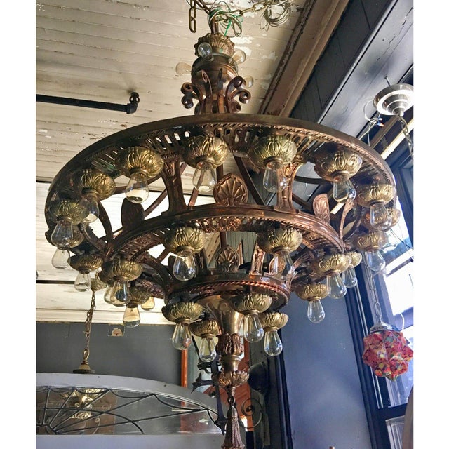 Beaux-Arts Late 20th Century Beaux Arts Style Chandelier For Sale - Image 3 of 7