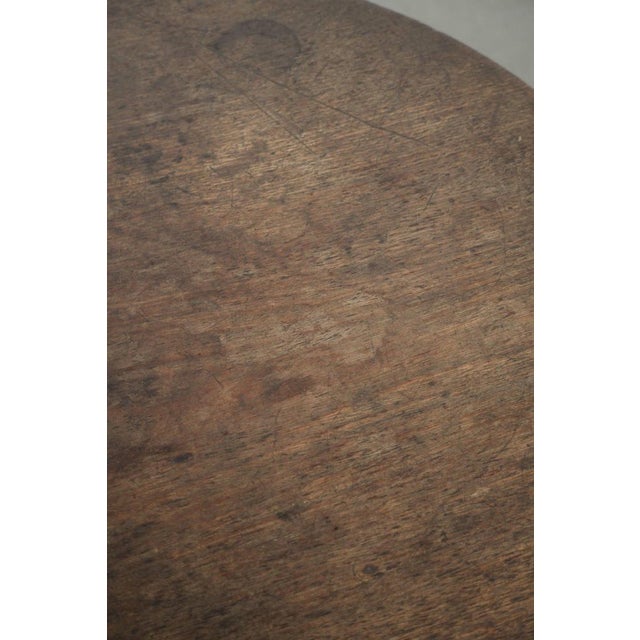 Antique Round English Tilt-Top Table, 1700s For Sale - Image 9 of 14