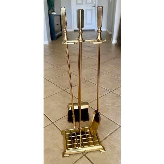 Set Modernist Brass Fireplace Tool Set For Sale In Palm Springs - Image 6 of 16