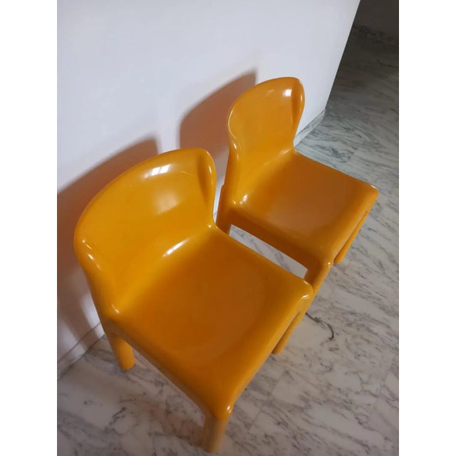 Kartell Yellow 4865 Chairs by Carlo Bartoli for Kartell, 1970s, Set of 2 For Sale - Image 4 of 18