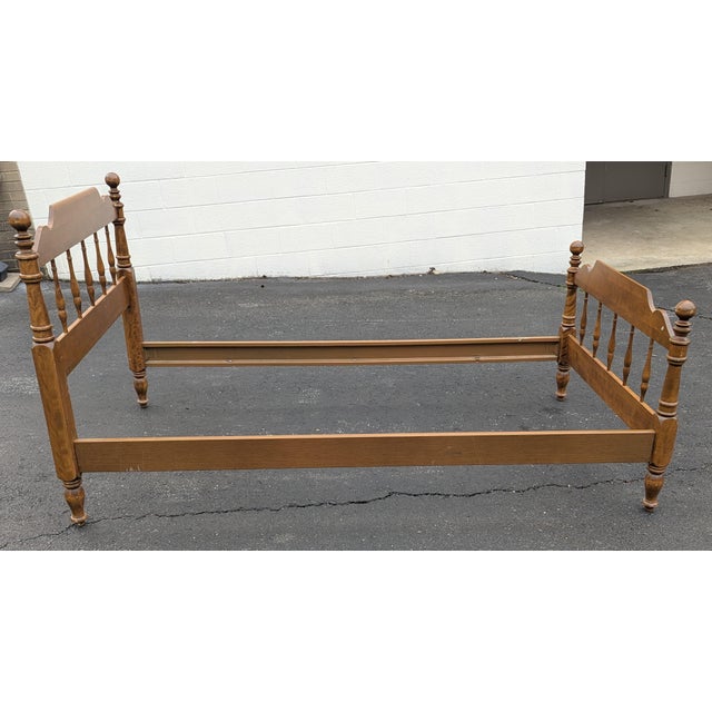 1980s Ethan Allen Heirloom Collection Traditional Solid Maple Twin Spindle Bed Frame For Sale - Image 10 of 12