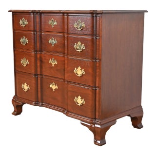 Kindel Furniture Georgian Carved Mahogany Block Front Chest of Drawers, Newly Refinished For Sale