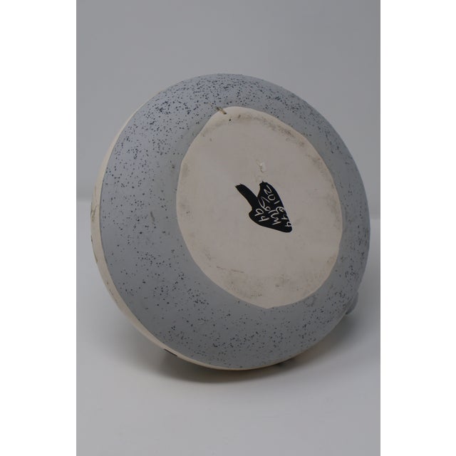 Cream Signed Betty Selby Figural Vase & Japanese Tokoname Ring-Form Sake Vessel — Set of 2 For Sale - Image 8 of 18