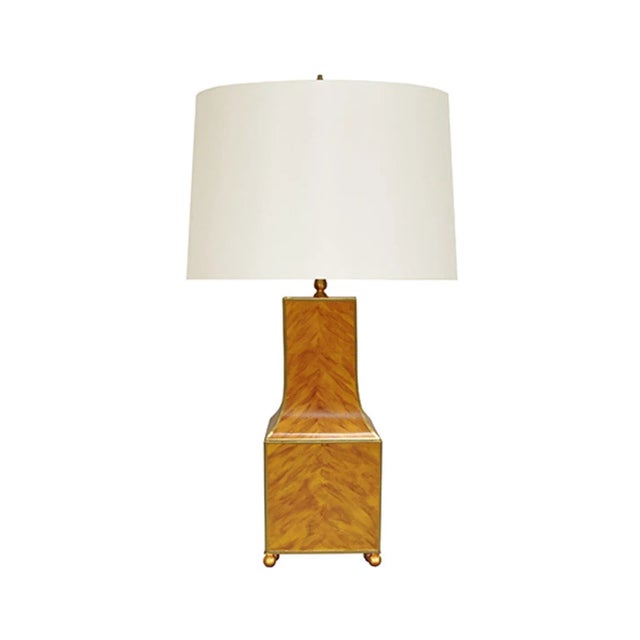 This incomparable table lamp is a modern take on a timeless classic. The inspired Pagoda style base with hand-painted tole...