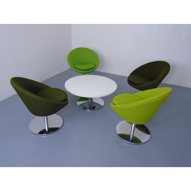 Postmodern Allermuir Conic Swivel Club Chairs & Table, Uk, 2015, Set of 5 For Sale - Image 3 of 18