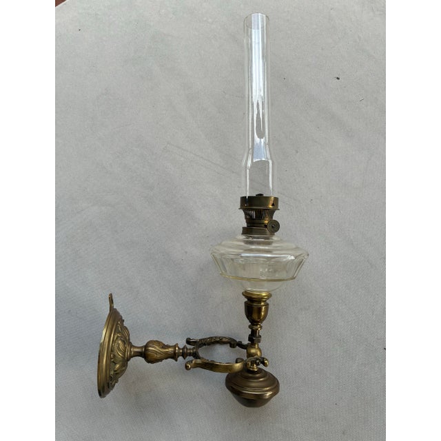 Early 20th Century Early 20th Century Brass Wall Hung Oil Lamp For Sale - Image 5 of 8