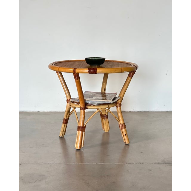 Mid-Century Modern Round Wicker and Bamboo Coffee Table, 1970s For Sale - Image 3 of 8